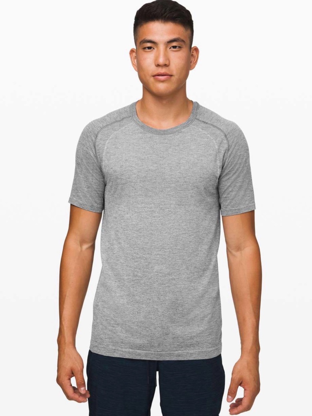 Men's Gray Crewneck Performance Short Sleeve Shirt